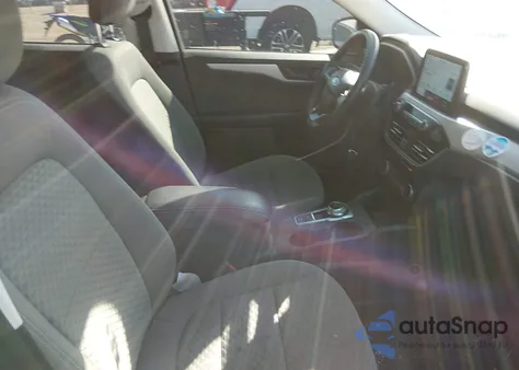 2022 Ford Escape Se from USA, damaged, VIN 1FMCU9G63NUB59204